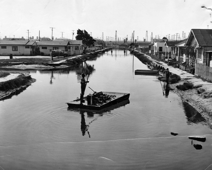 Debris, garbage 1953