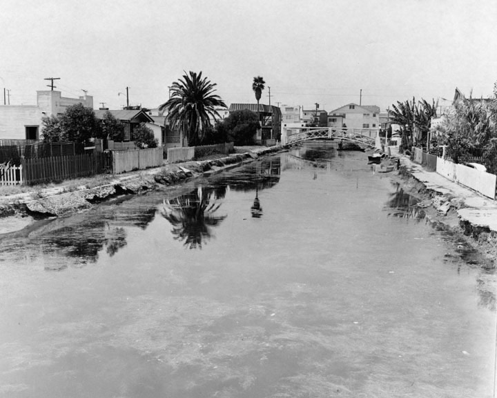 Project moves ahead 1966